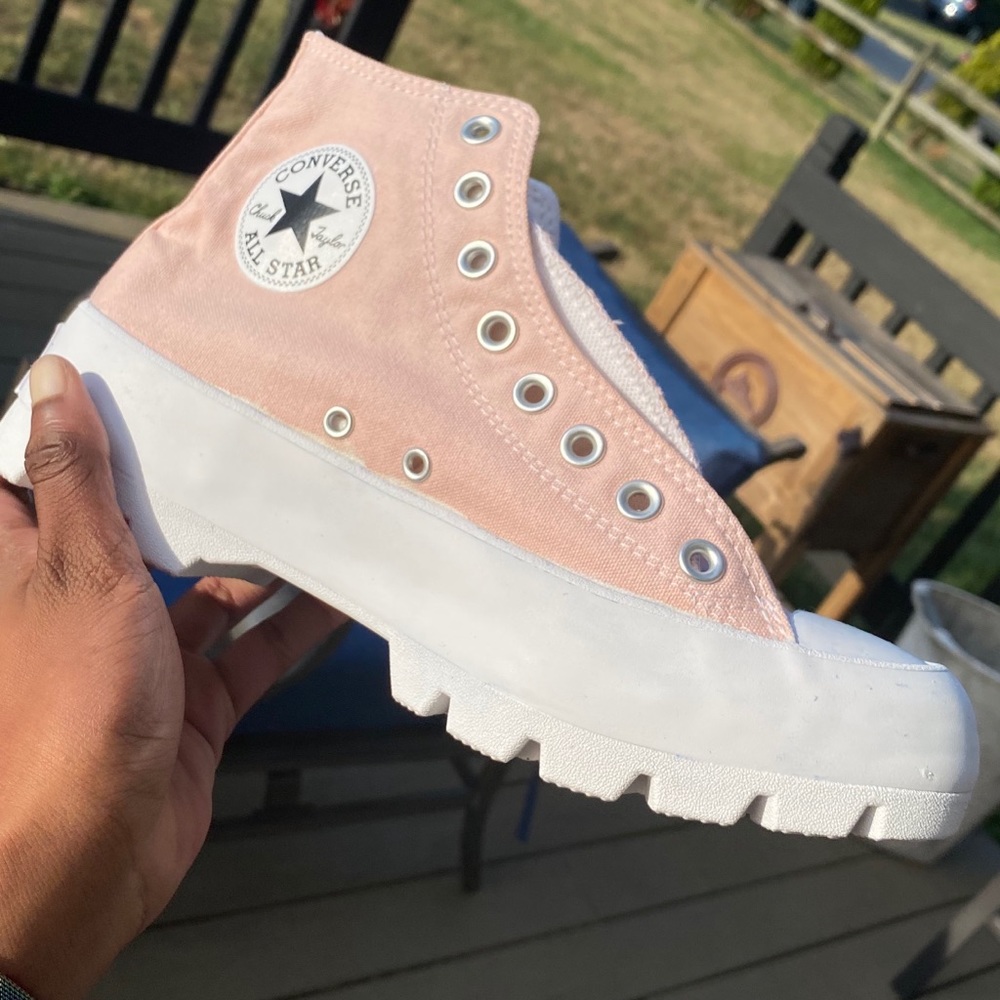 Peach Lugged Converse READ DESCRIPTION 4 SIZING